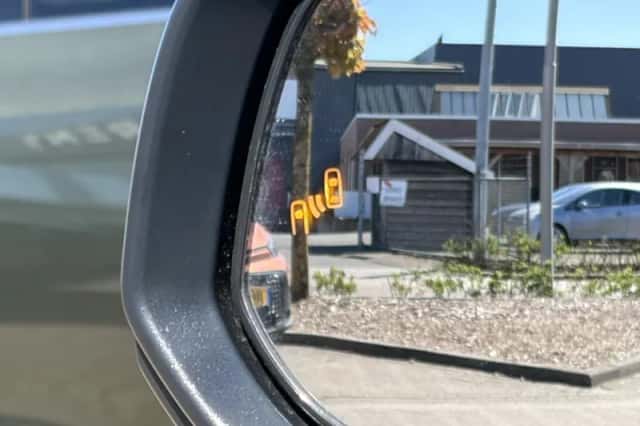 Toyota Corolla (2024) thumbnail 37