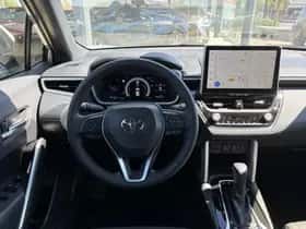 Toyota Corolla (2024) thumbnail 8