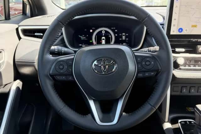 Toyota Corolla (2024) thumbnail 9