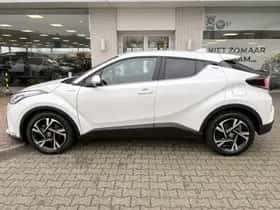 Toyota C-HR (2021) thumbnail 3
