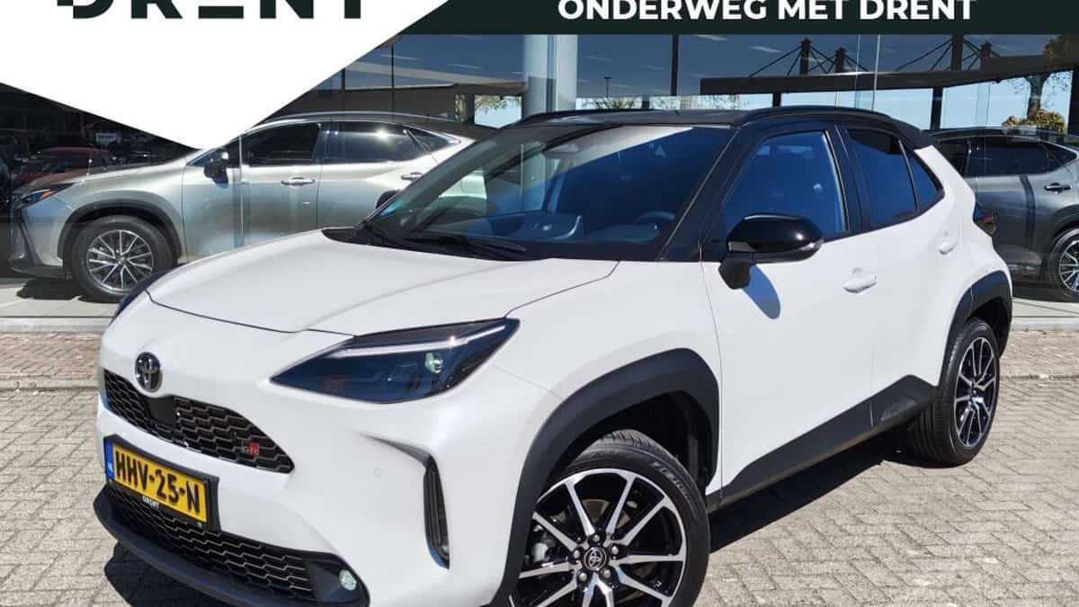 Toyota Yaris Cross (2024) — foto 1