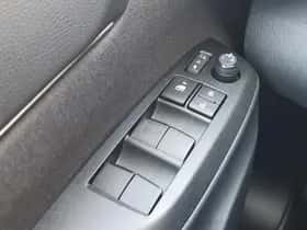 Toyota Yaris Cross (2024) thumbnail 24