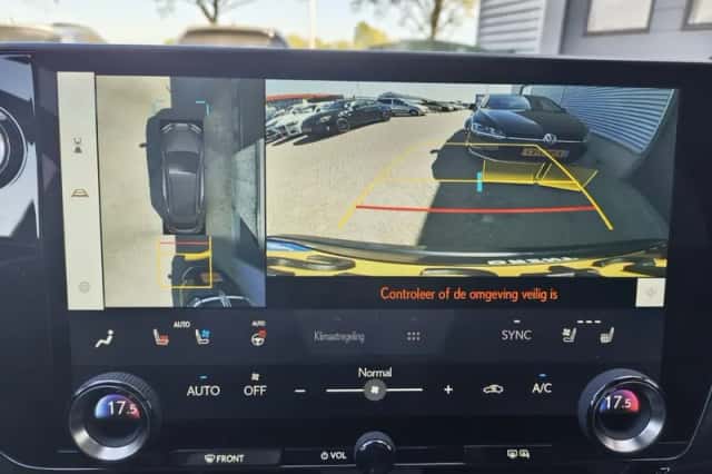 Lexus NX (2022) thumbnail 20