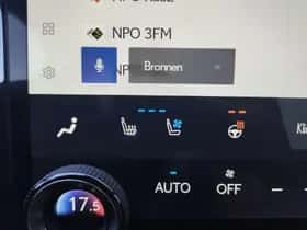 Lexus NX (2022) thumbnail 23