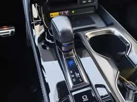 Lexus NX (2022) thumbnail 26
