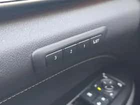Lexus NX (2022) thumbnail 29