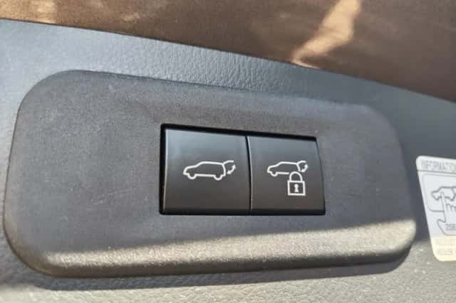 Lexus NX (2022) thumbnail 40