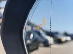 Lexus NX (2022) thumbnail 44
