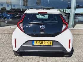Toyota Aygo (2022) thumbnail 7