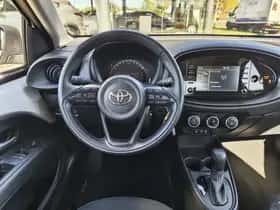 Toyota Aygo (2022) thumbnail 8