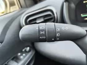 Toyota Yaris Cross (2025) thumbnail 13