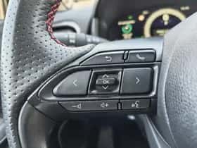 Toyota Yaris Cross (2025) thumbnail 15