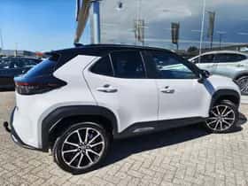 Toyota Yaris Cross (2025) thumbnail 5