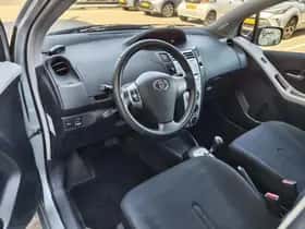 Toyota Yaris (2008) thumbnail 20