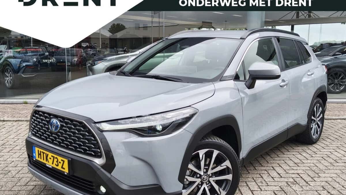 Toyota Corolla (2024) — foto 1