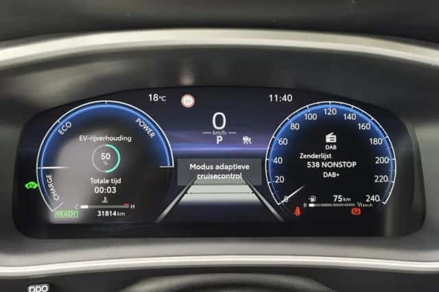 Toyota Corolla (2024) thumbnail 10
