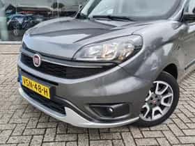 Fiat Doblò (2022) thumbnail 2