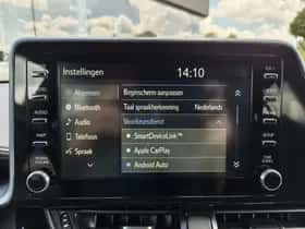 Toyota C-HR (2020) thumbnail 18