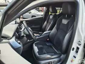 Toyota C-HR (2020) thumbnail 28