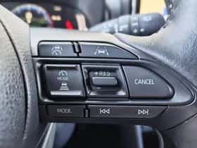 Toyota Yaris Cross (2025) thumbnail 12