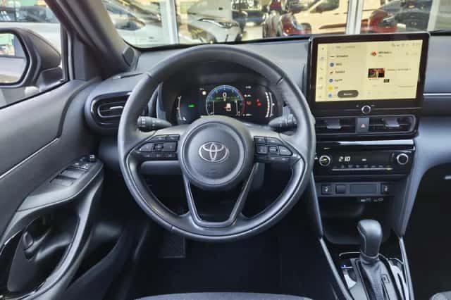Toyota Yaris Cross (2025) thumbnail 8