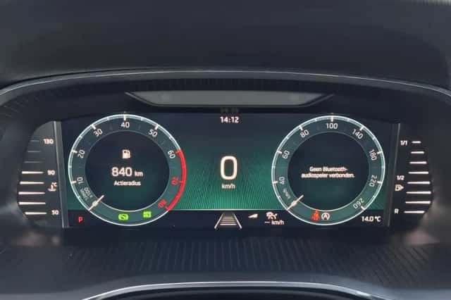 Škoda Octavia (2023) thumbnail 11