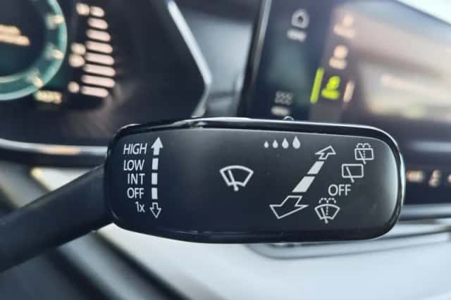Škoda Octavia (2023) thumbnail 14