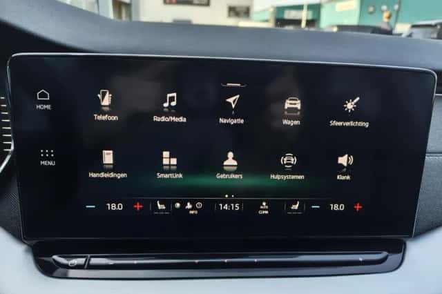 Škoda Octavia (2023) thumbnail 21
