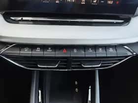 Škoda Octavia (2023) thumbnail 25