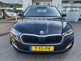Škoda Octavia (2023) thumbnail 6