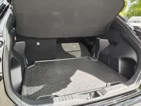 Toyota Yaris Cross (2022) thumbnail 32