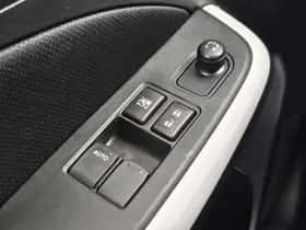 Suzuki Swift (2024) thumbnail 22