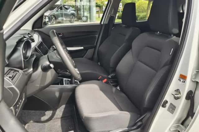 Suzuki Swift (2024) thumbnail 25