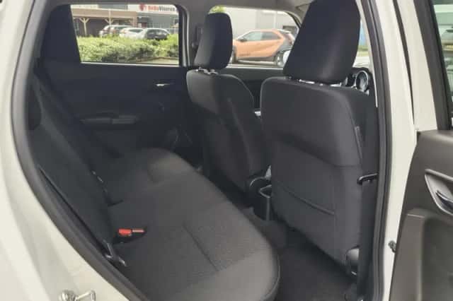 Suzuki Swift (2024) thumbnail 27
