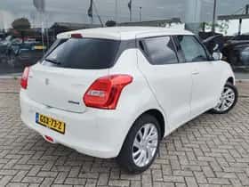 Suzuki Swift (2024) thumbnail 4