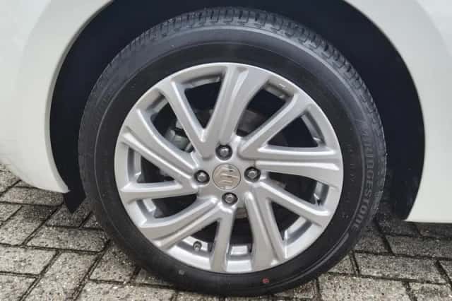 Suzuki Swift (2024) thumbnail 35
