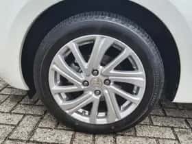 Suzuki Swift (2024) thumbnail 35