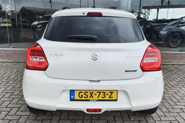 Suzuki Swift (2024) thumbnail 7