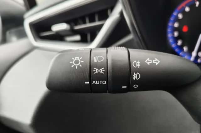 Toyota Corolla (2022) thumbnail 13
