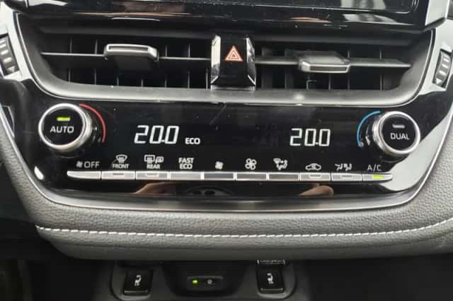 Toyota Corolla (2022) thumbnail 19