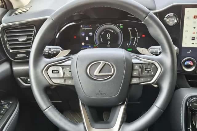 Lexus NX (2025) thumbnail 11
