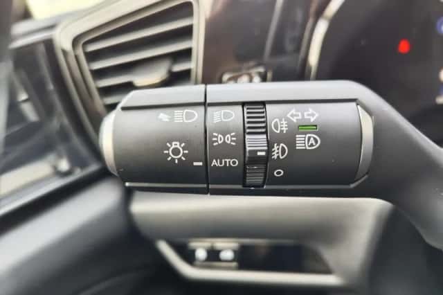 Lexus NX (2025) thumbnail 12