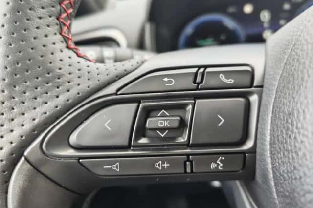 Toyota Yaris Cross (2025) thumbnail 13