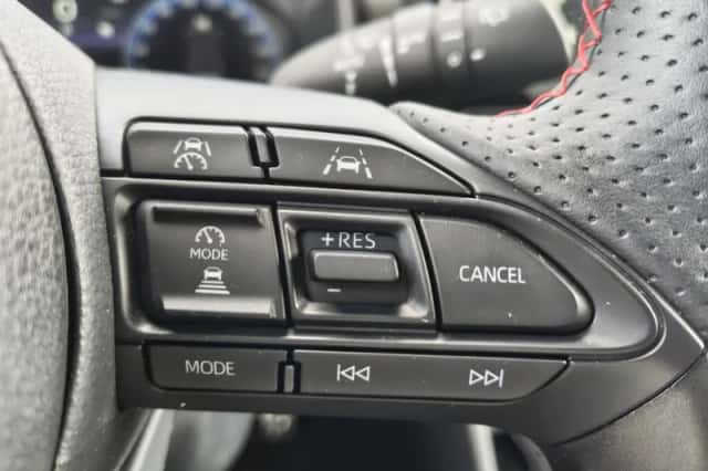 Toyota Yaris Cross (2025) thumbnail 14