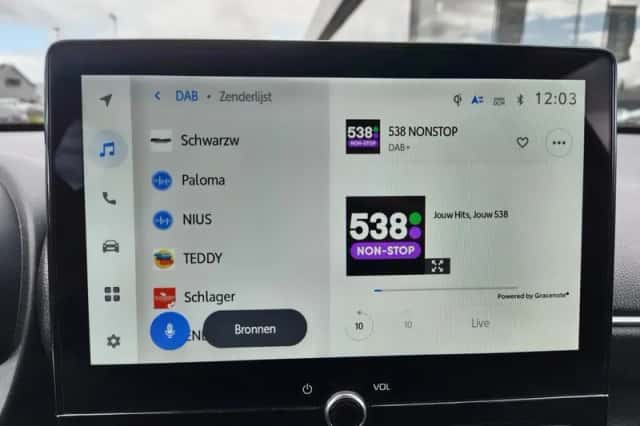 Toyota Yaris Cross (2025) thumbnail 14