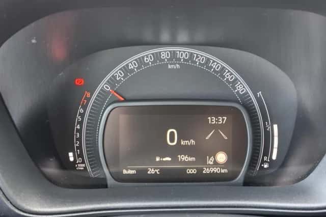 Toyota Aygo (2023) thumbnail 11