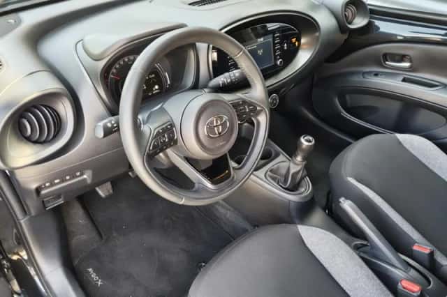 Toyota Aygo (2023) thumbnail 25