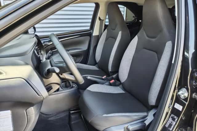 Toyota Aygo (2023) thumbnail 26