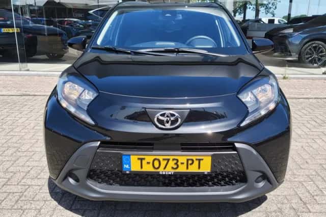 Toyota Aygo (2023) thumbnail 6