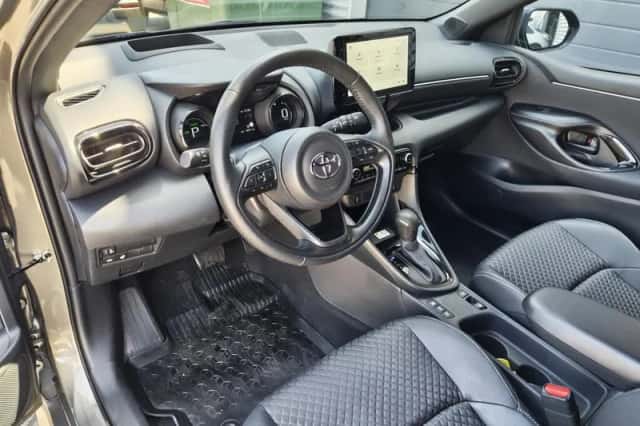 Toyota Yaris (2023) thumbnail 27